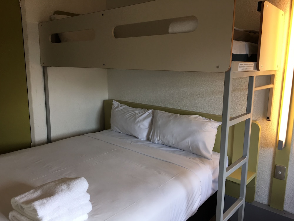 Ibis Budget St Peters 22/54