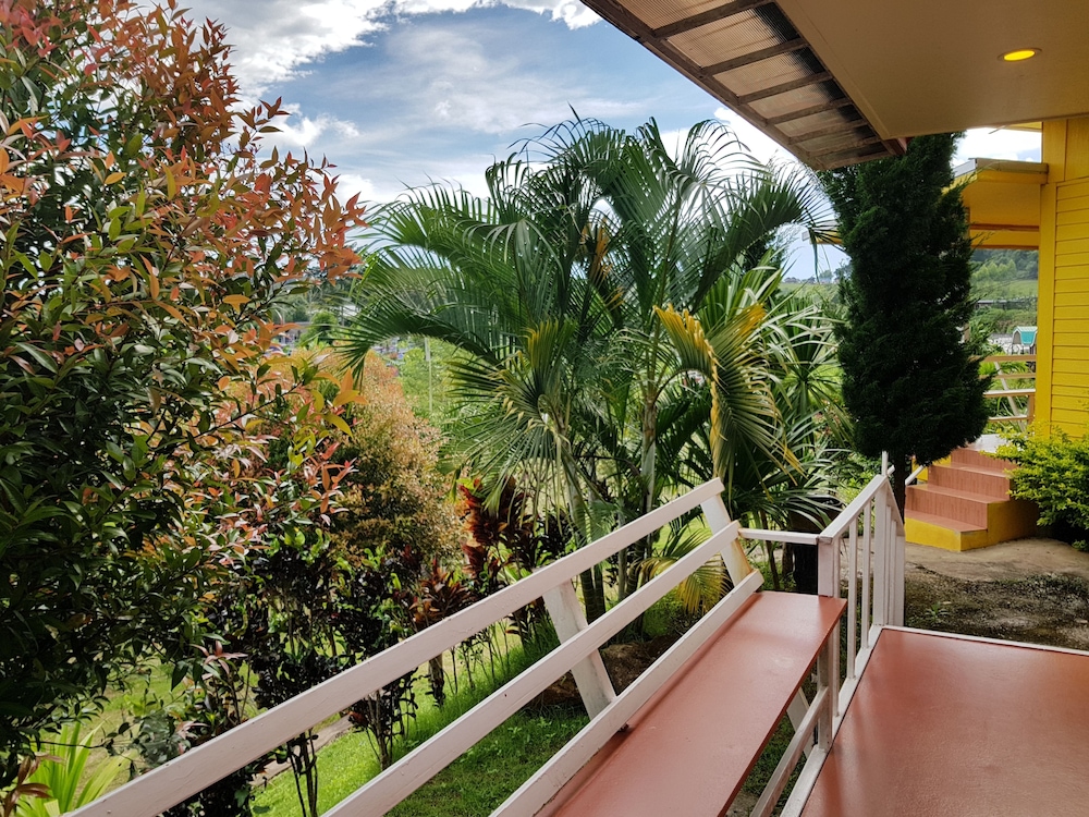 Ban Mae Resort 23/30