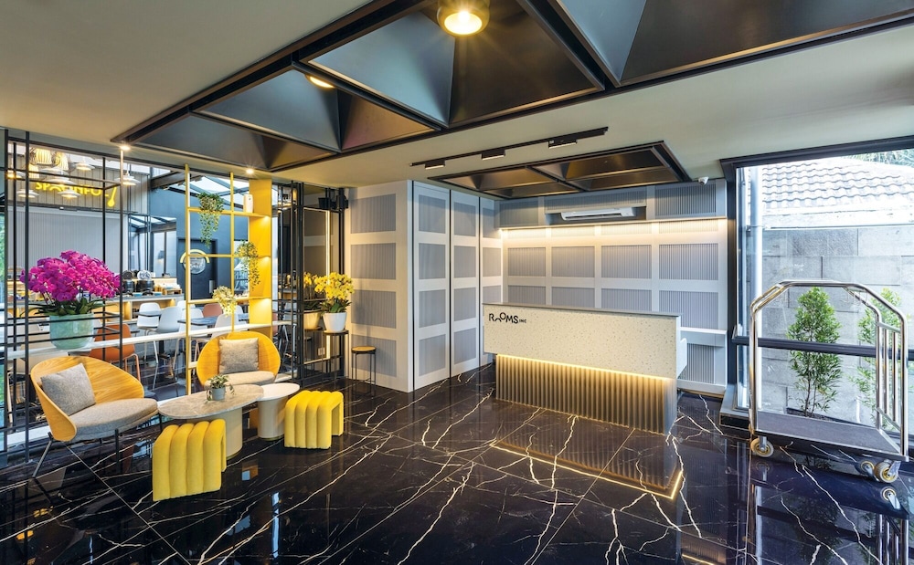 ROOMS INC Sudirman Jakarta 41/63