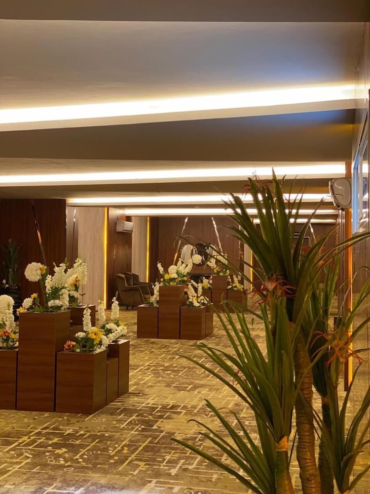 فندق مشارف المدن للأجنحة الفندقية(Msharef Al Moden Suites) 53/55