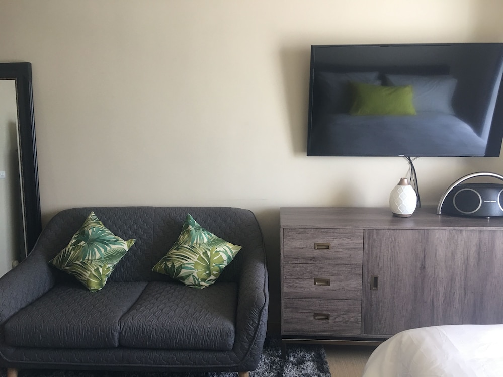 Centrio Tower Studio Unit 38/54