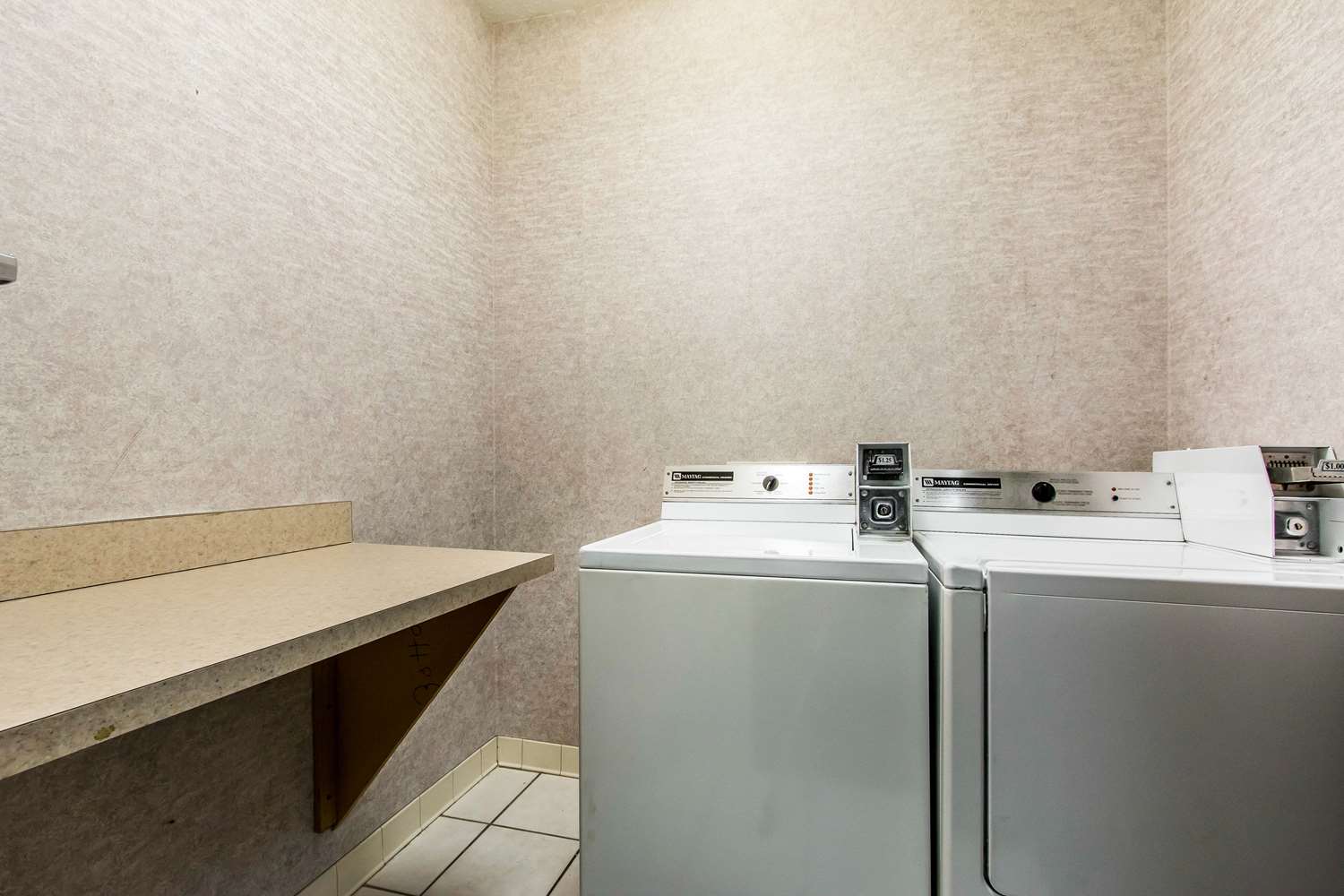 Comfort Suites Fairgrounds West 15/19