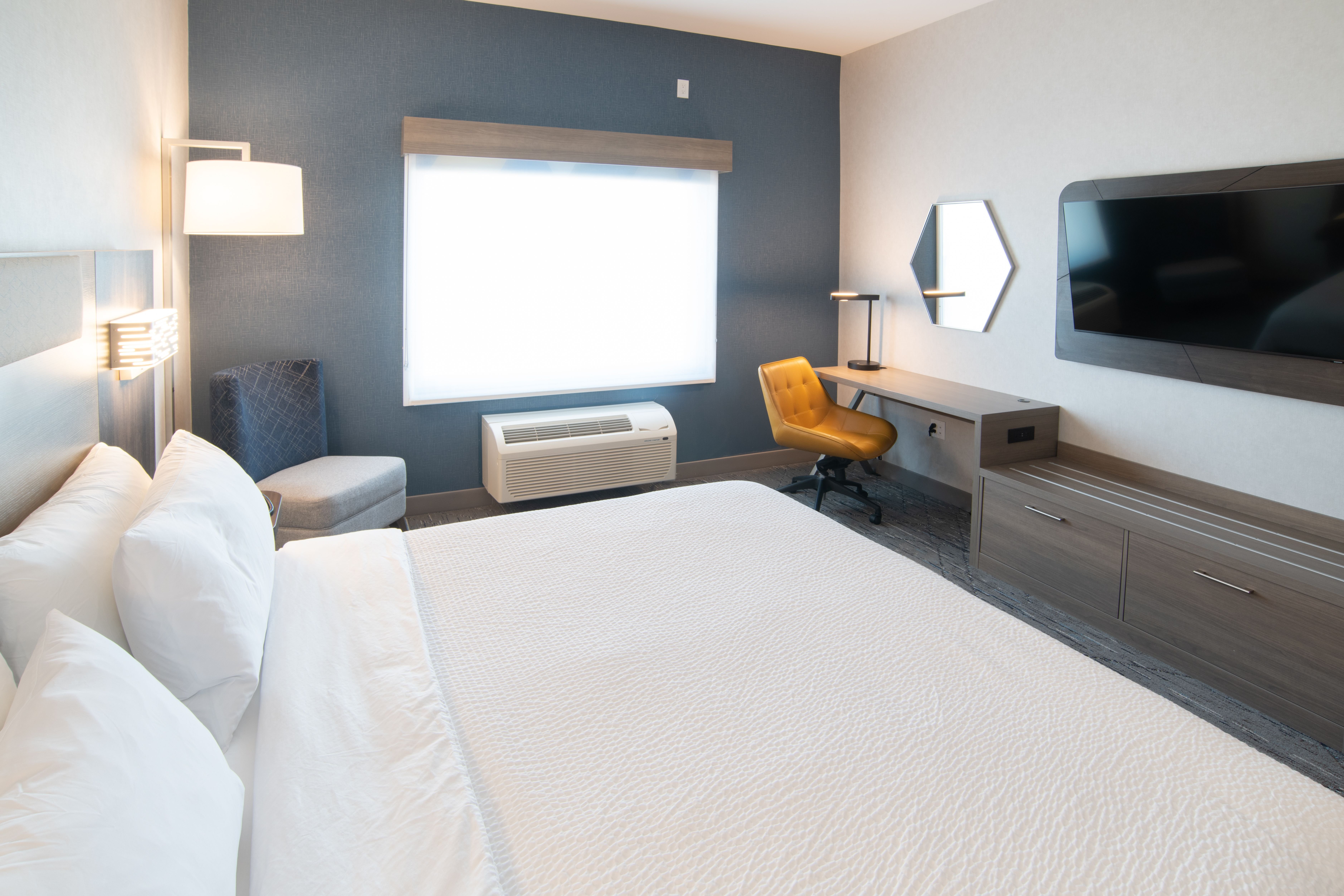 Holiday Inn Express & Suites - Moose Jaw an IHG Hotel 19/49