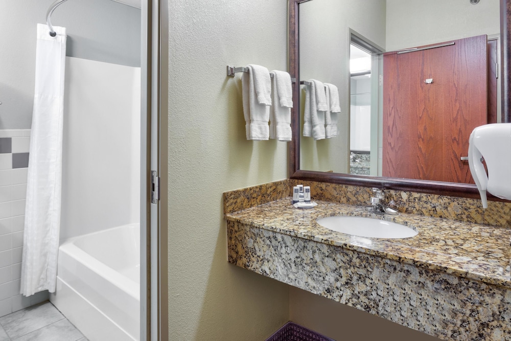 Americinn By Wyndham Vidalia 9/30