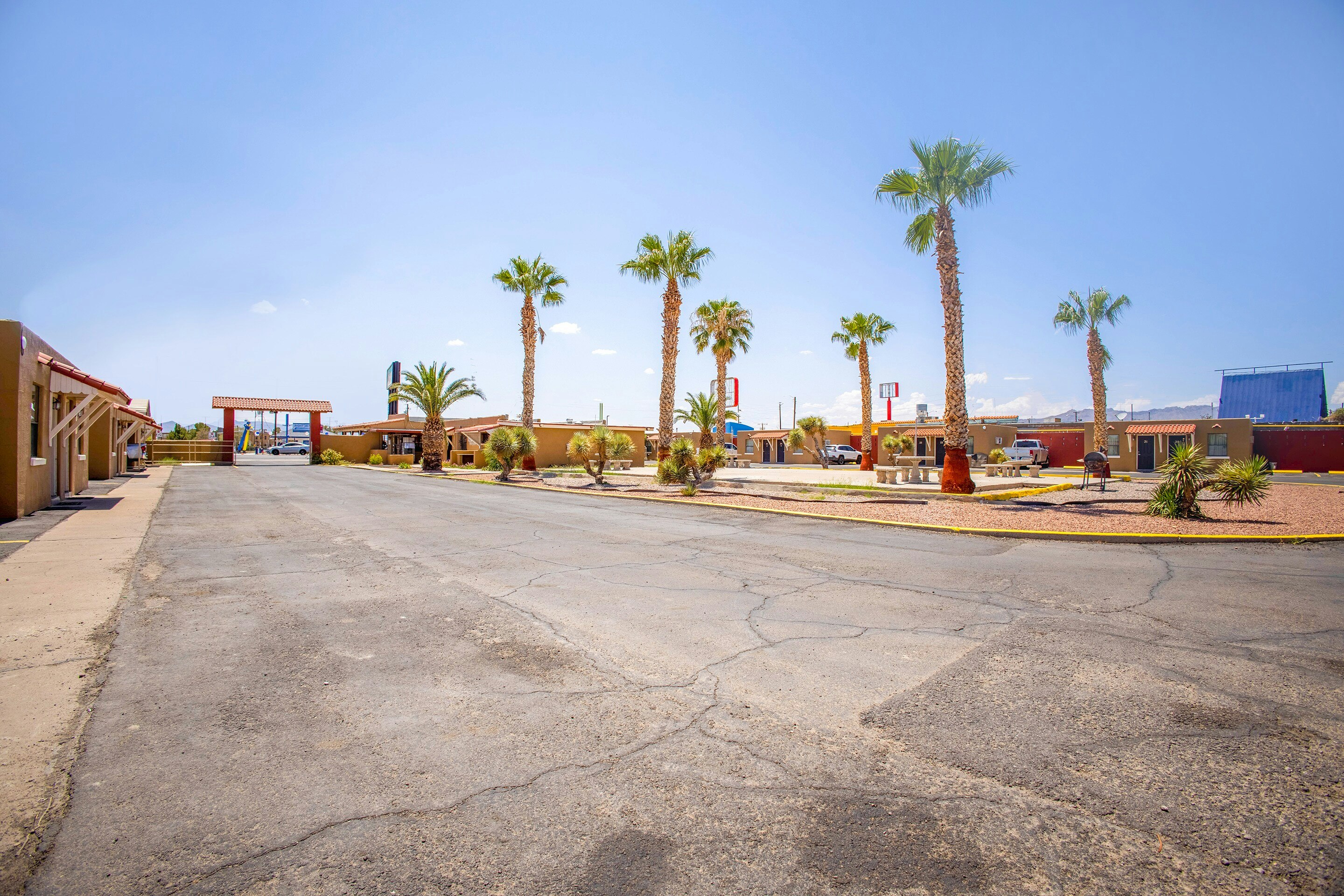 Sands Motel By OYO El Paso near Airport 21/31