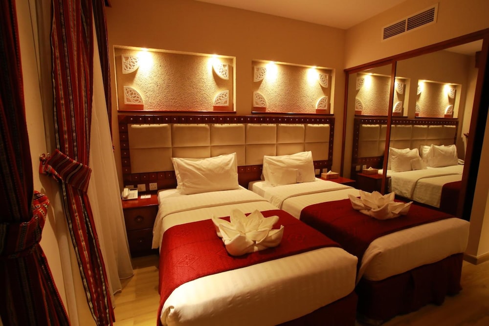 Al Liwan Suites Rawdat Al Khail 21/45