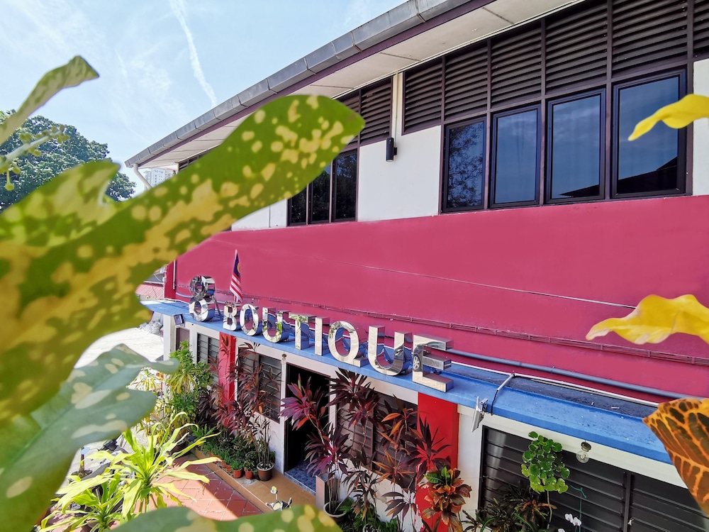 8 BOUTIQUE BY THE SEA HOTEL 5/50