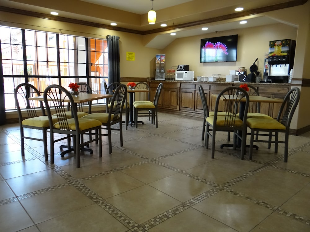 Super 8 San Benito/Harlingen Area 20/28
