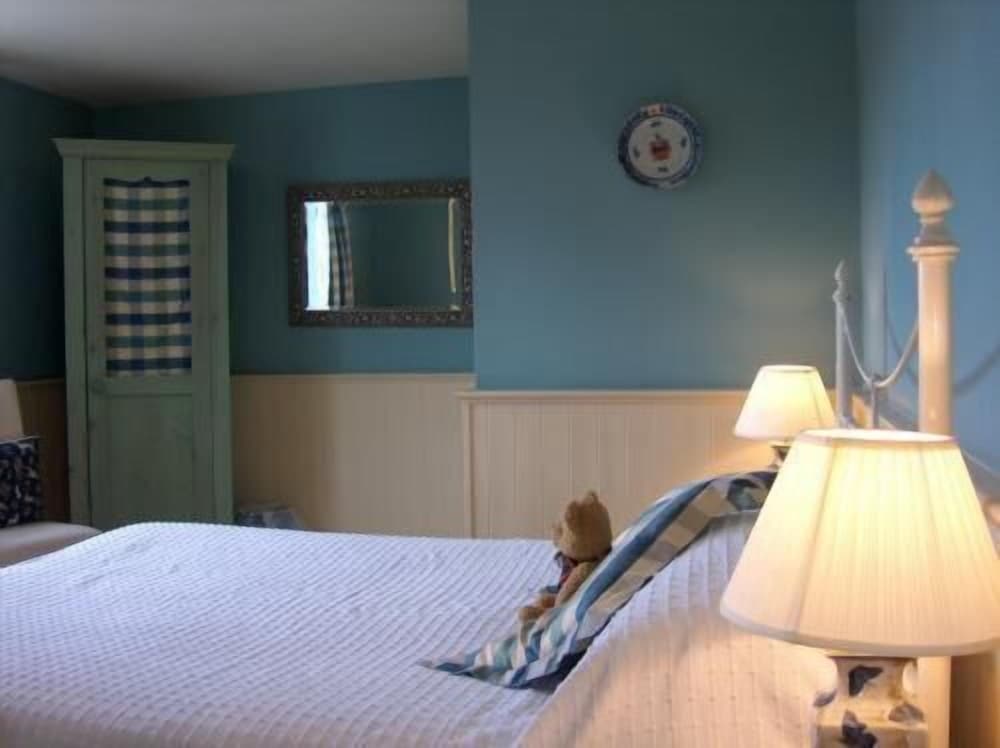 Hunters Rest Inn 17/50