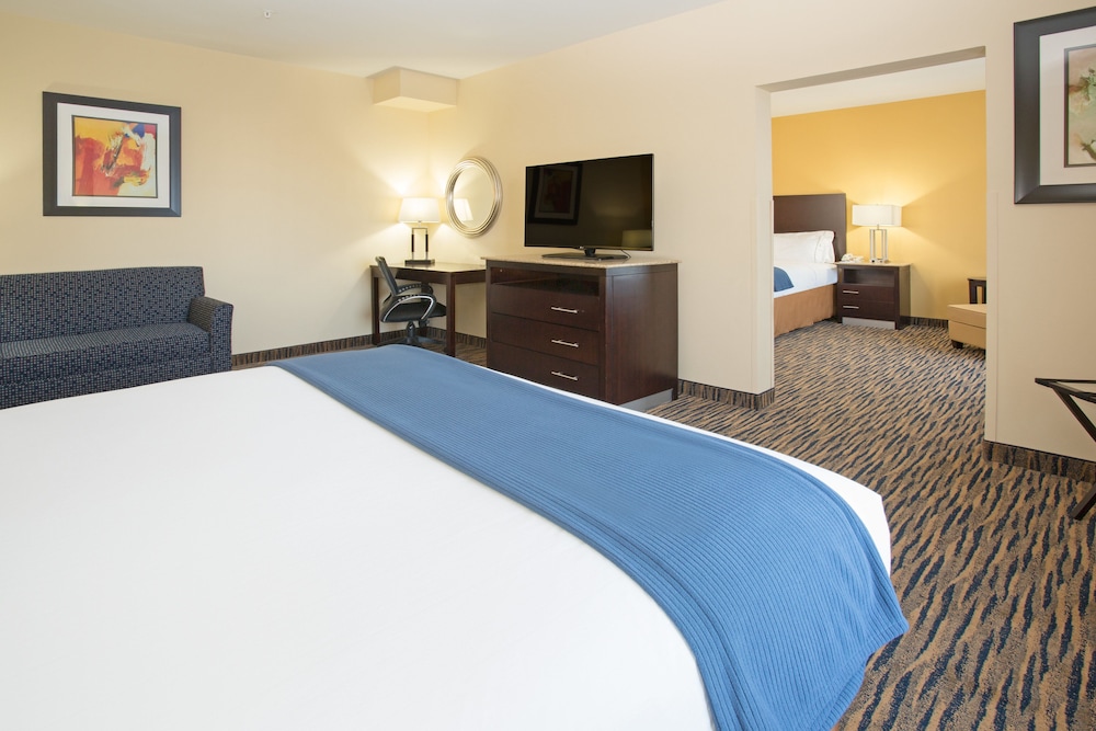 Holiday Inn Express Hotel And Suites Denver North Thornton 24/69