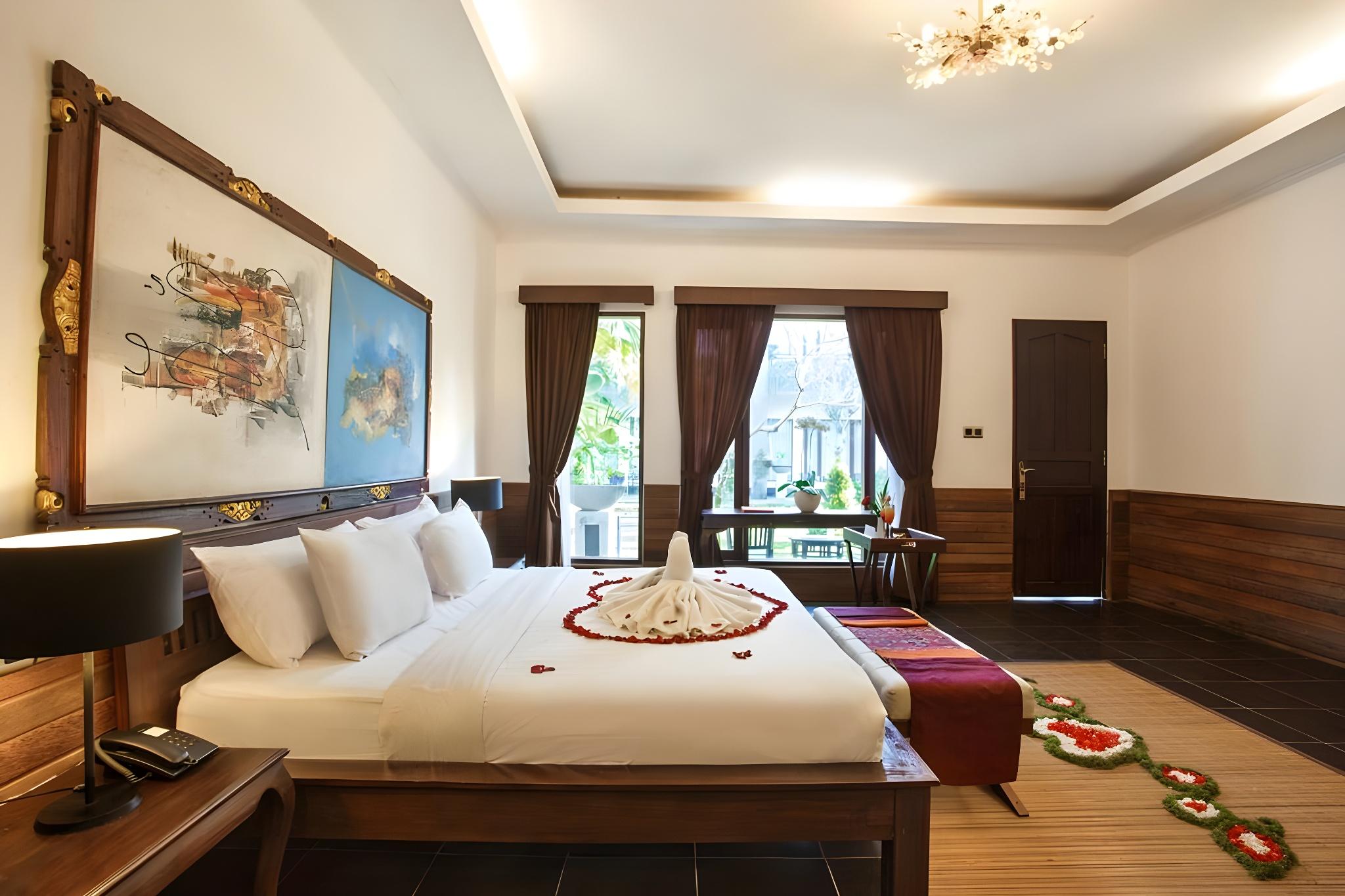 Deluxe, 2 Queen Beds, Pool Access