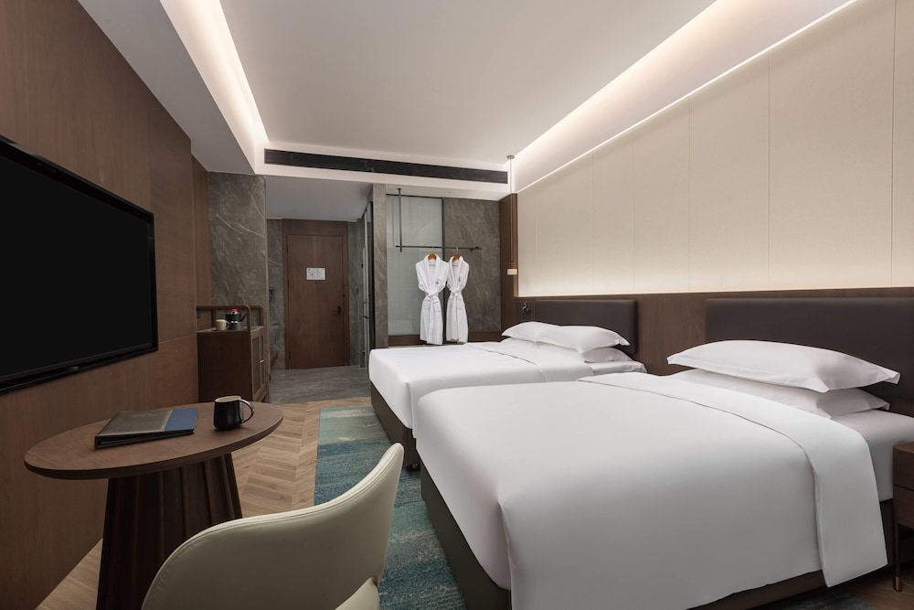 Days Hotel by Wyndham Weihai Huoju Eight Street 20/37