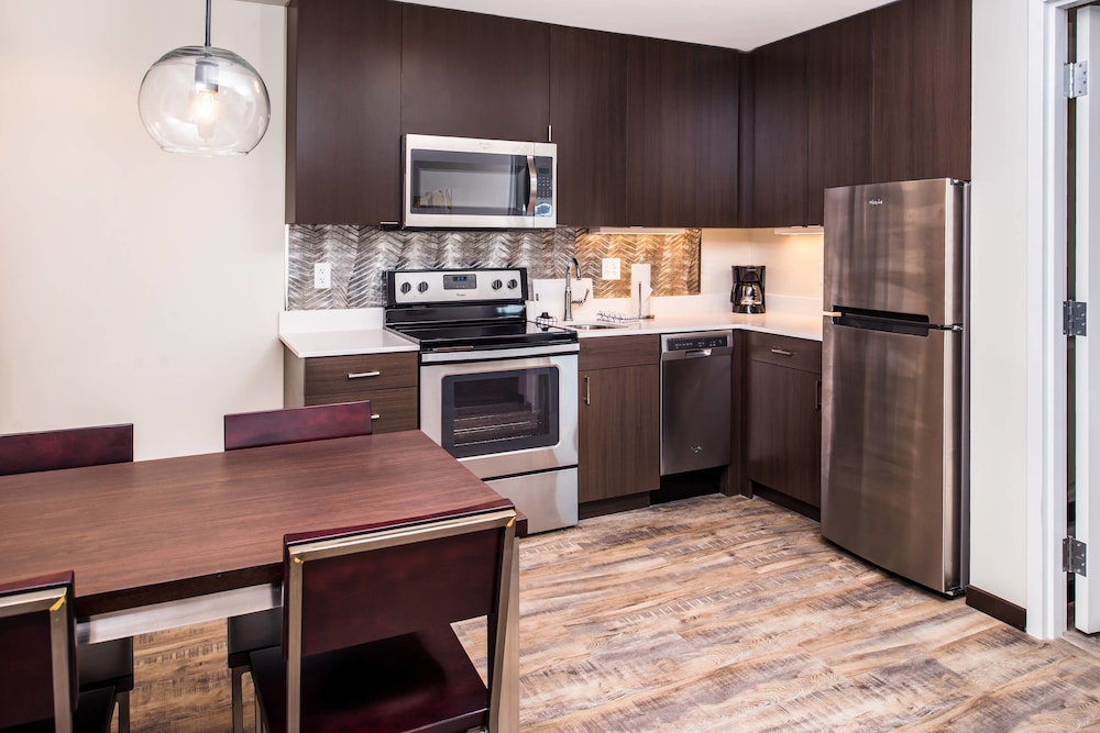 Residence Inn Pittsburgh Oakland University Place 39/48