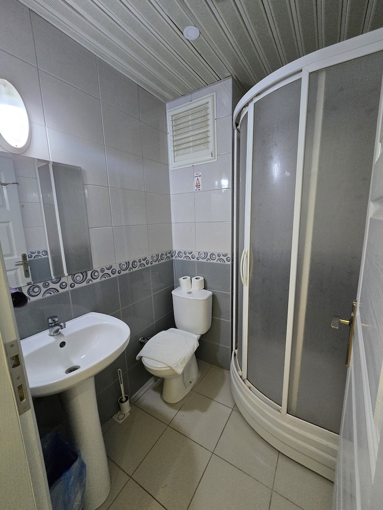 Otel Marmara 40/42