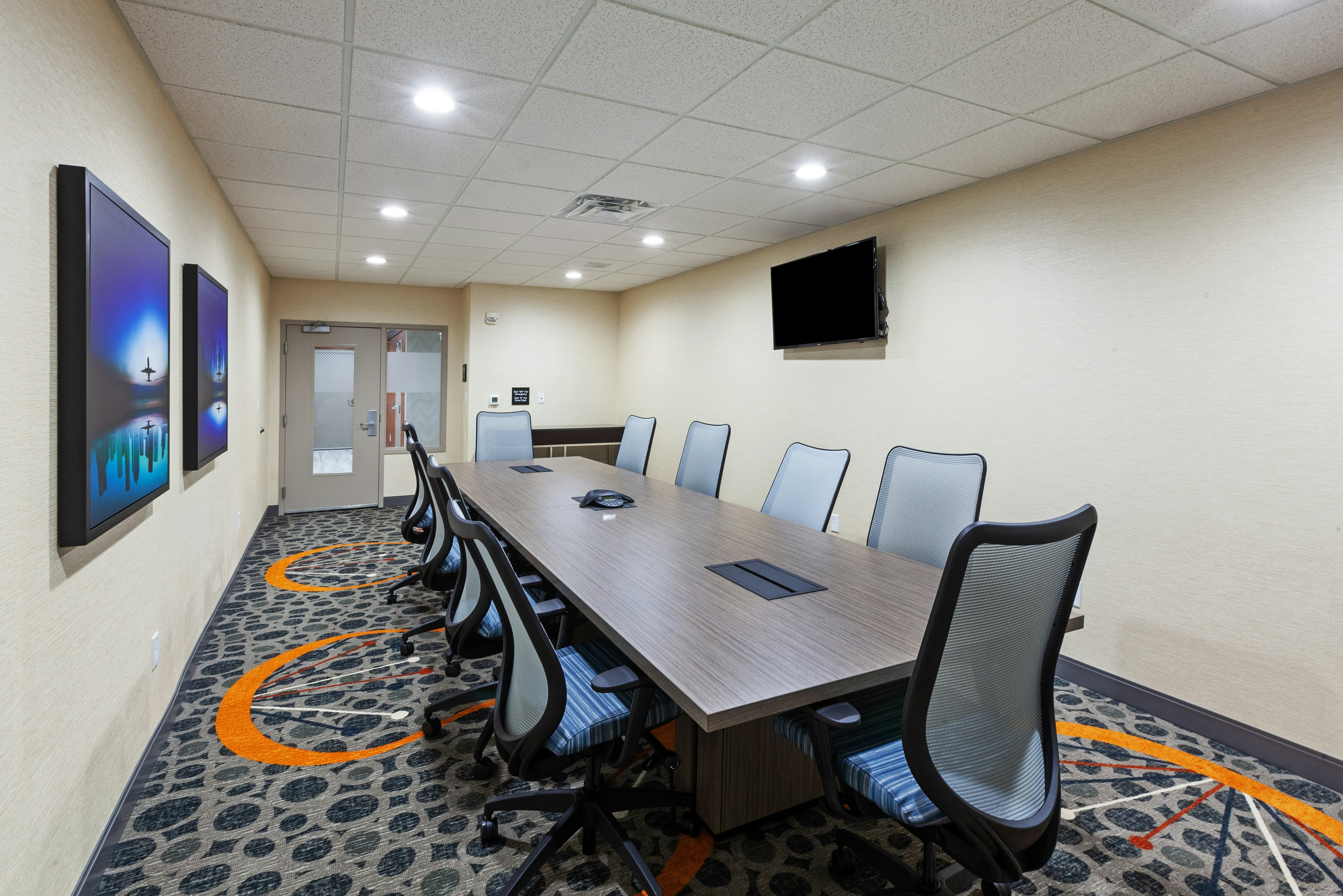 Hampton Inn and Suites Houston-Bush Intercontinental Airport 24/30