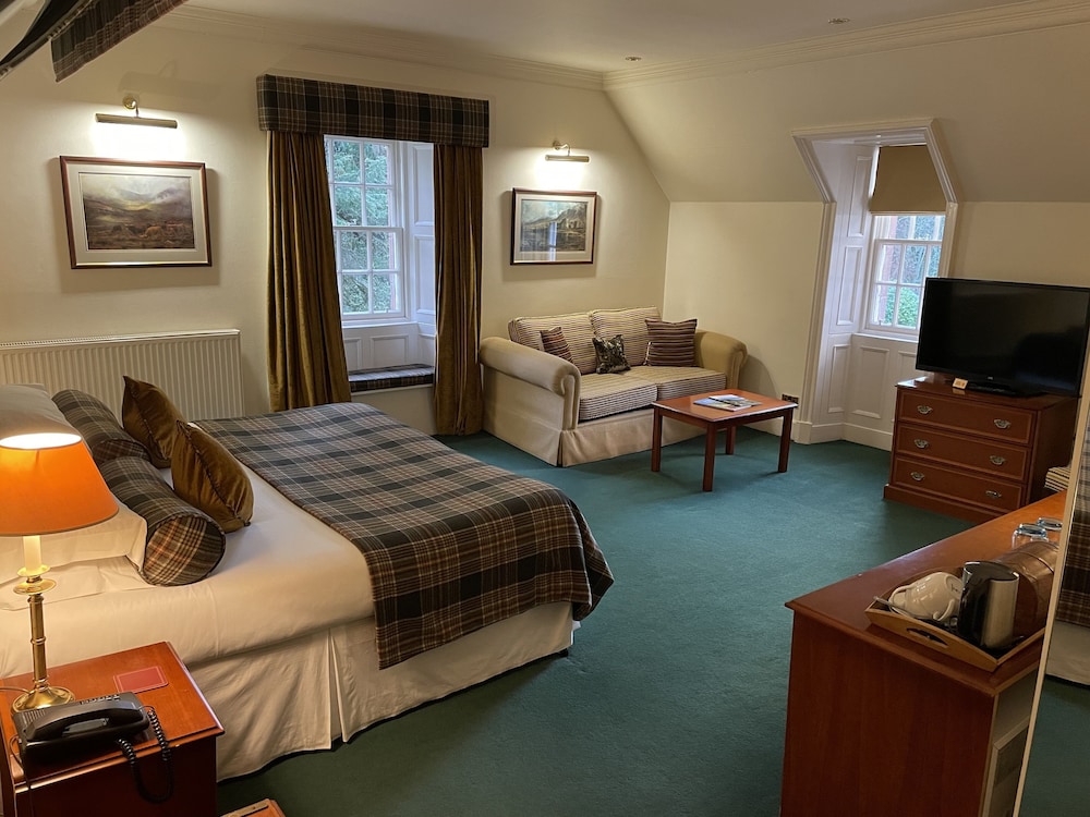 BUNCHREW HOUSE HOTEL 17/30