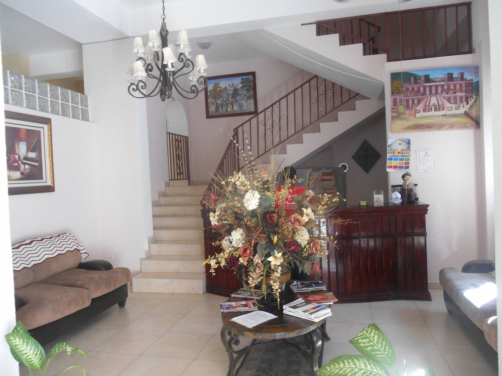 Le Paradis S. Hotel 7/47