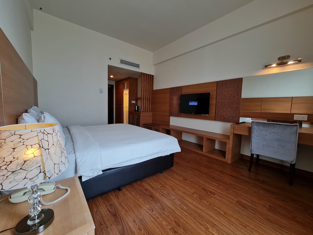 غرفة سوبيريور بسرير كينج، Swan Garden Hotel 2/3