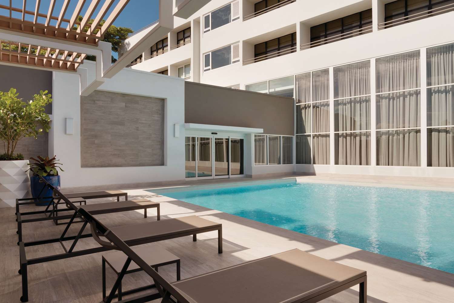 Tryp By Wyndham Isla Verde 56/61