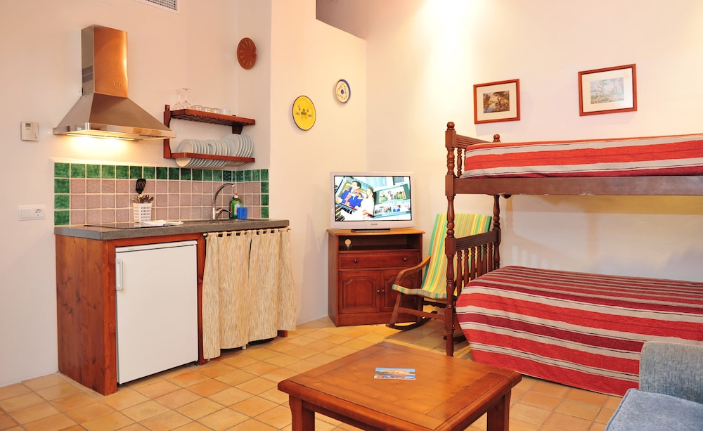 Finca Hotel Ses Cases Noves 6/50