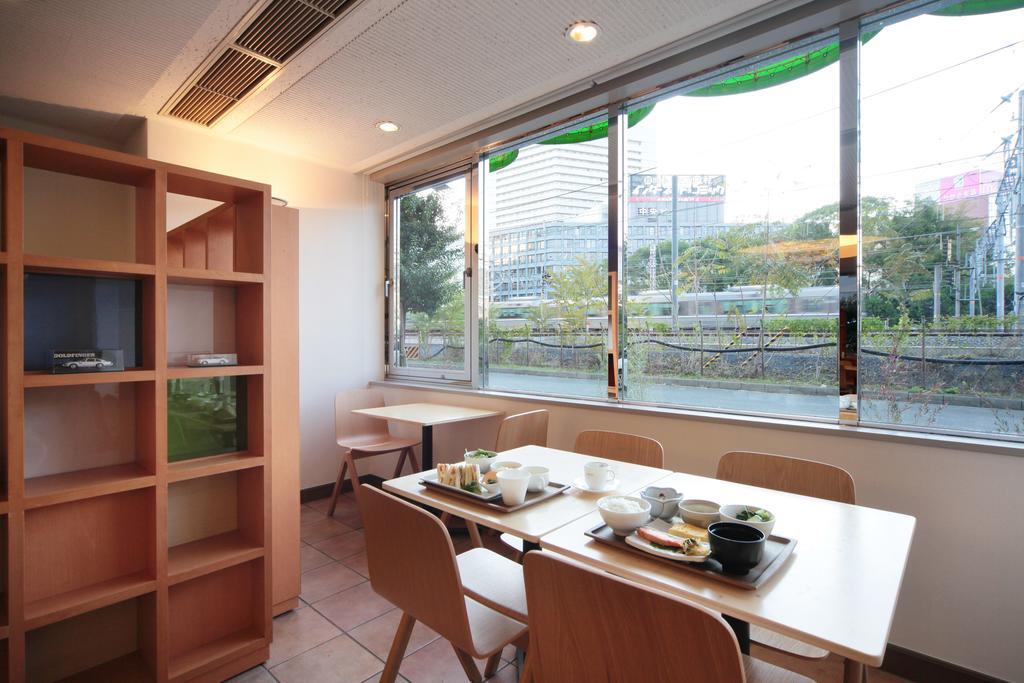 Shin Osaka Station Annex 26/30