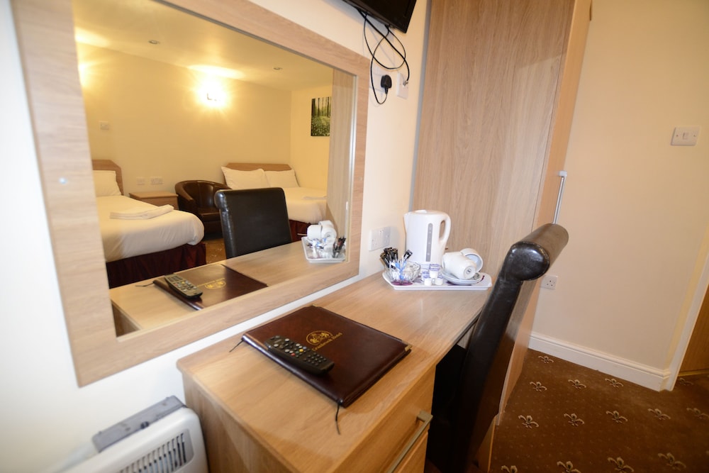 Cranbrook Hotel London 47/55
