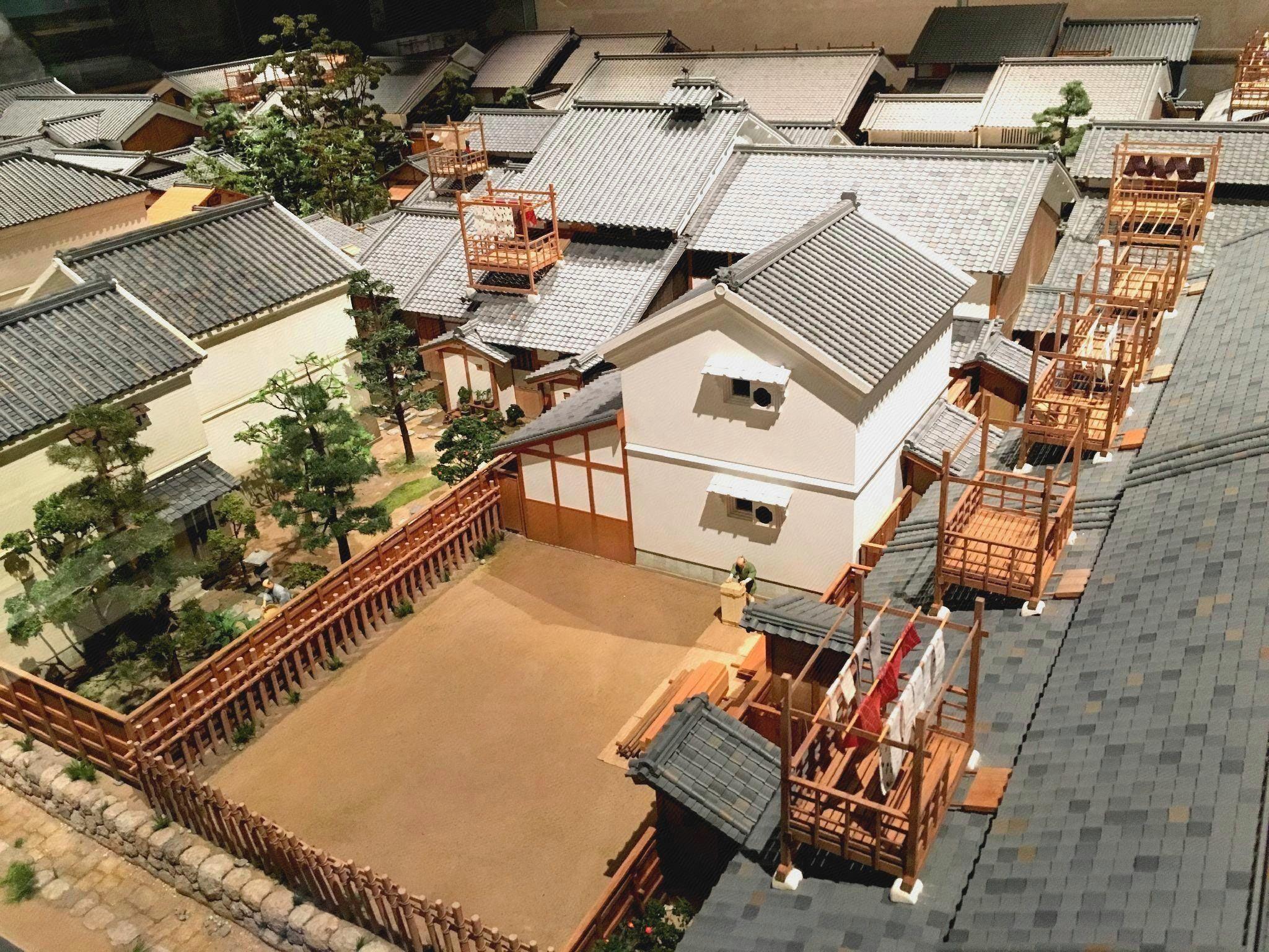 Patio Kyobashi 70/81