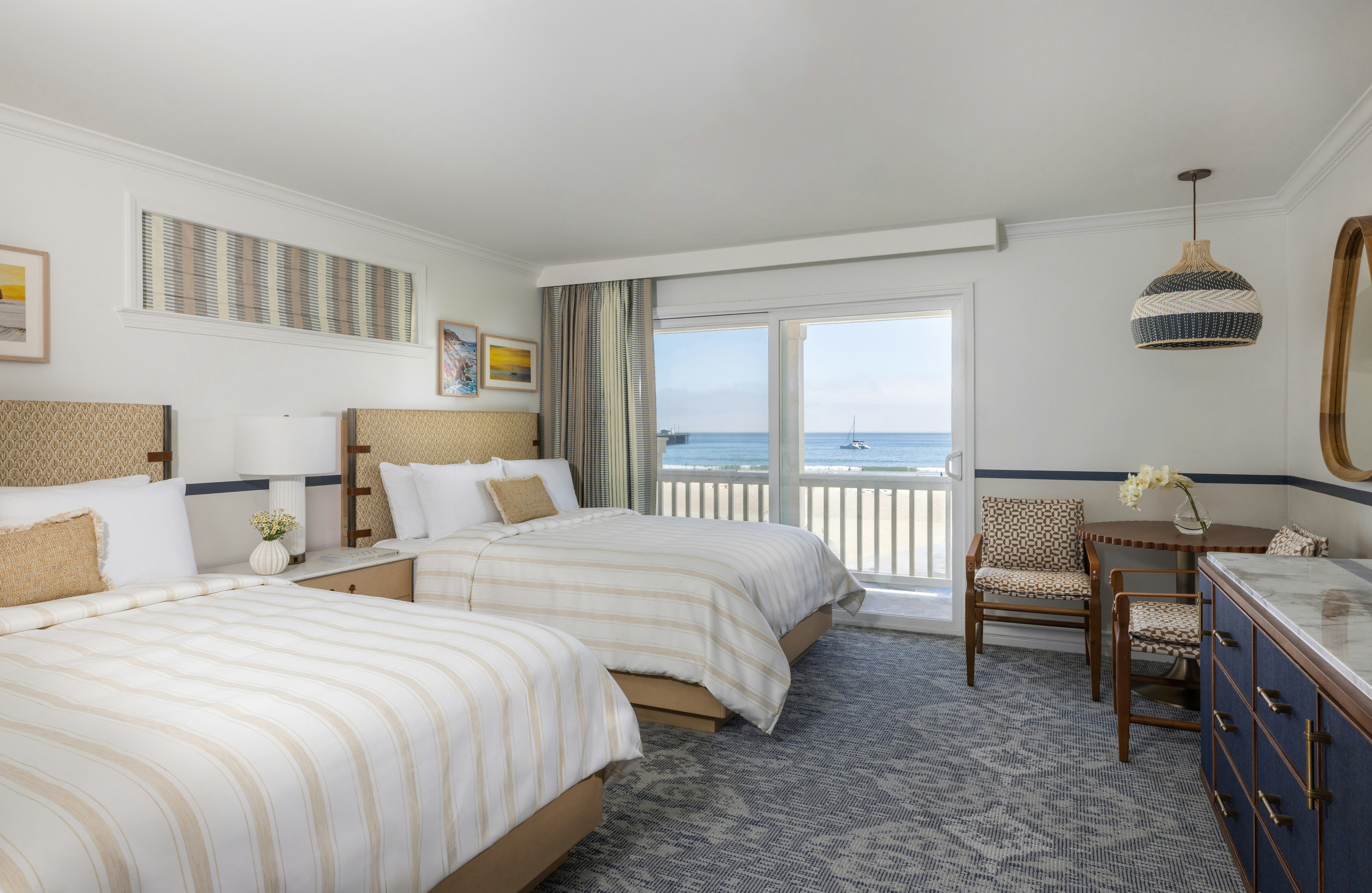 Suite, 2 Queen Beds, Ocean Front