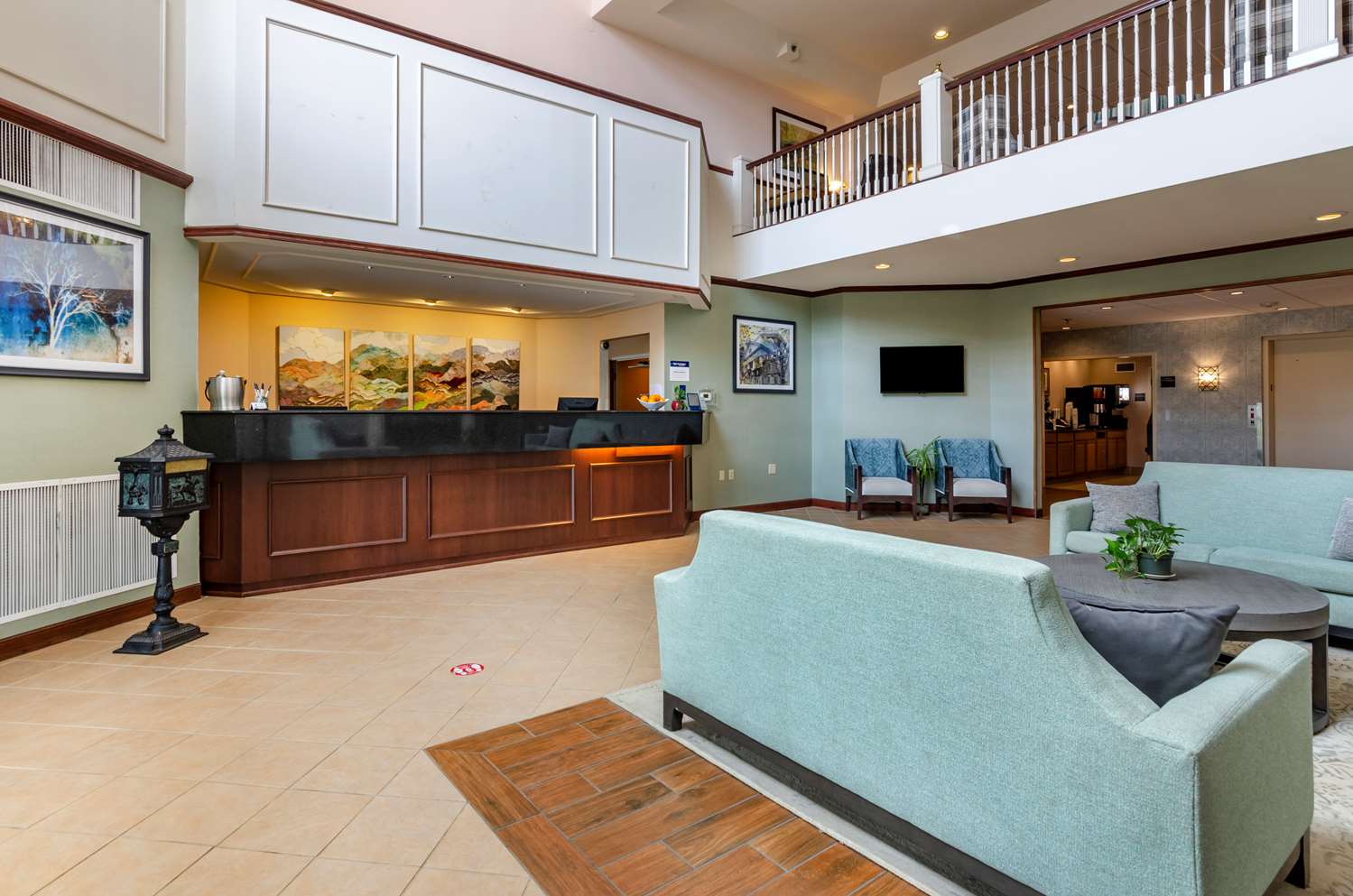Best Western Plus Inn at Hunt Ridge 4/36