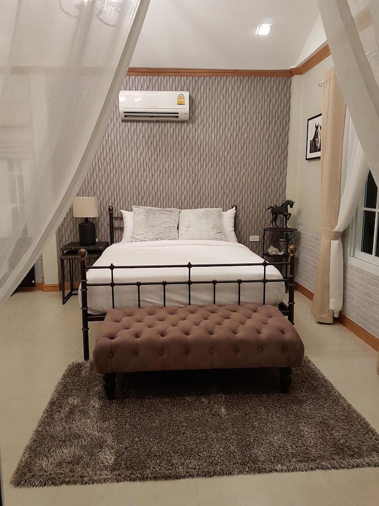 Vanida Antique Home 16/27