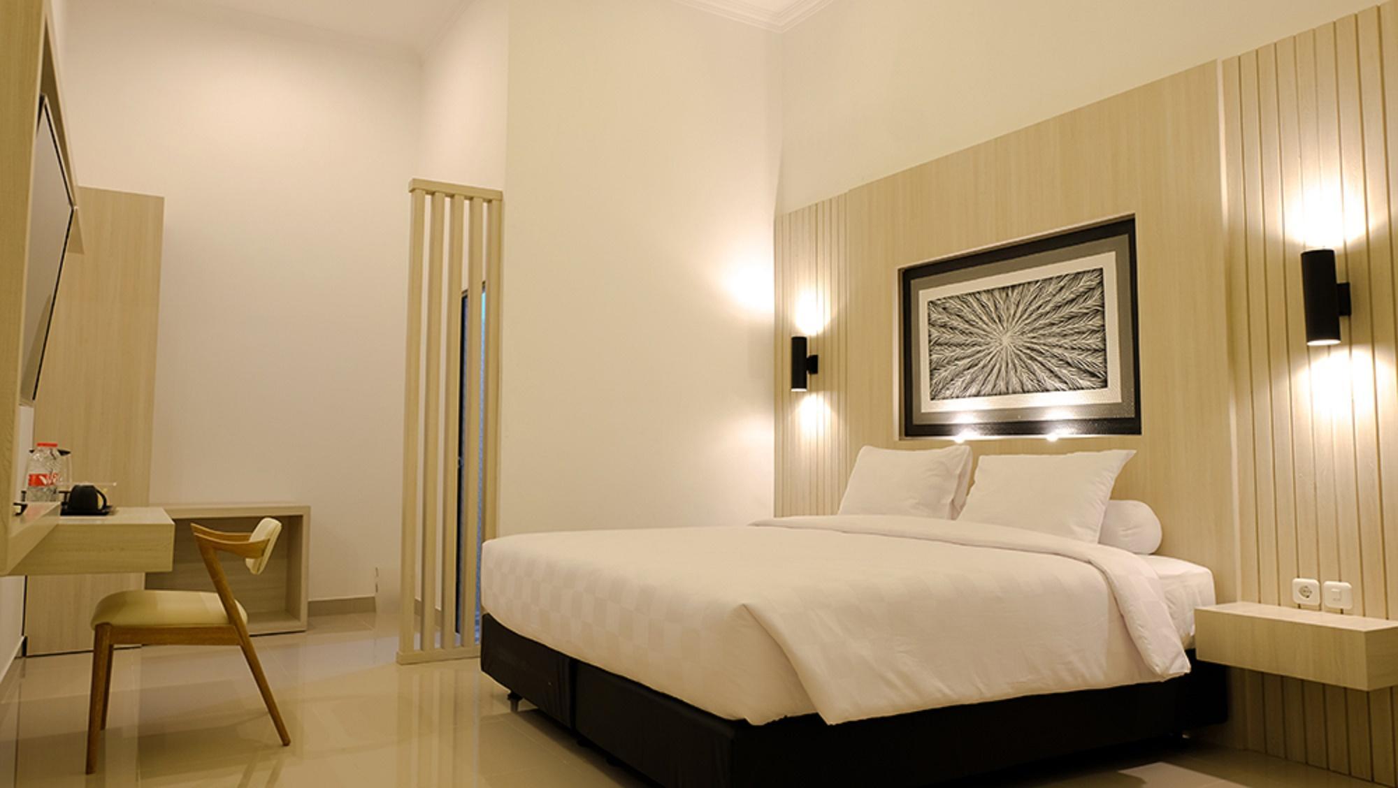 Kaberaz Luxury By AMITHYA 7/23