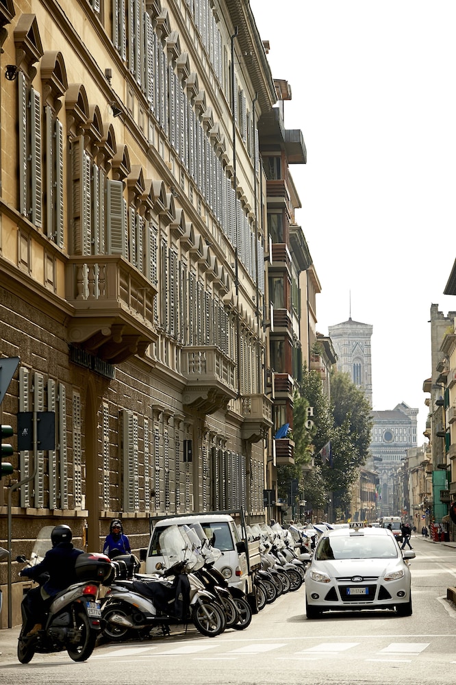 Hotel Firenze Capitale 21/22