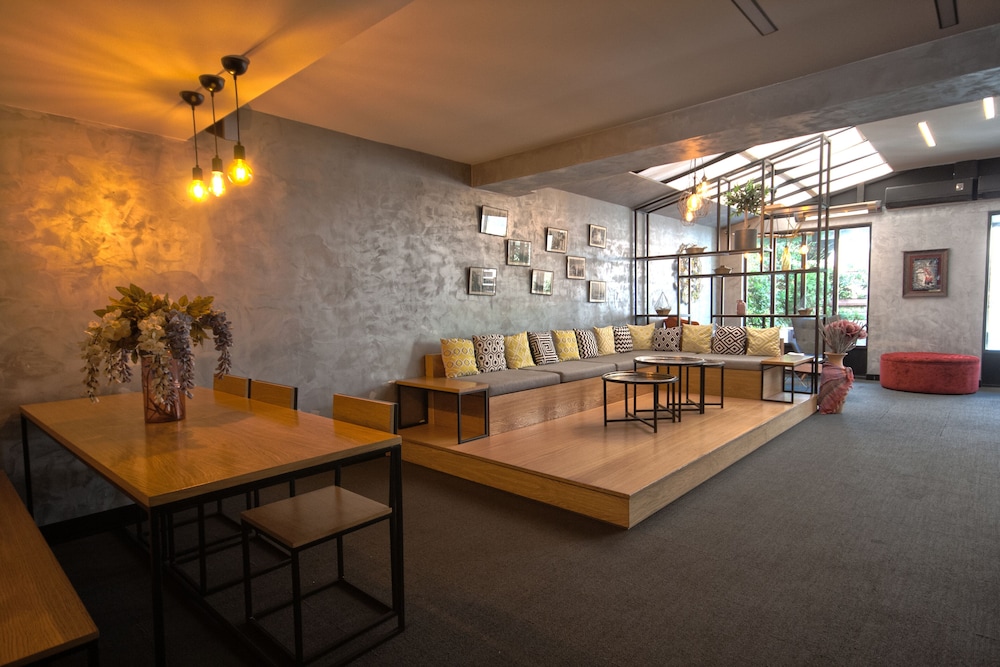 Armagrandi Spina Hotel 34/66