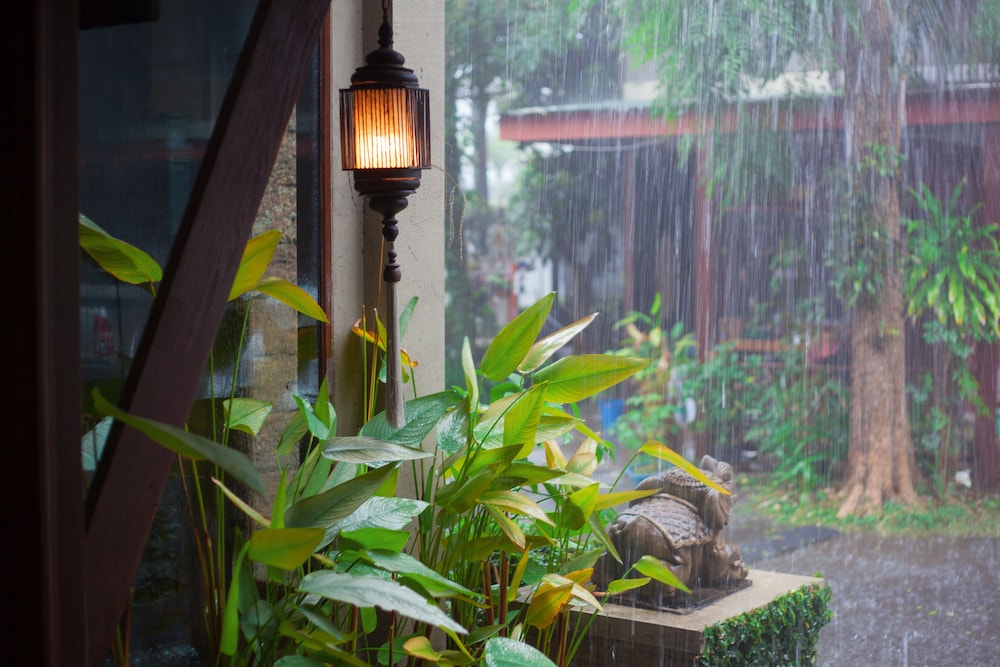 Baan La Poon Hotel 4/21