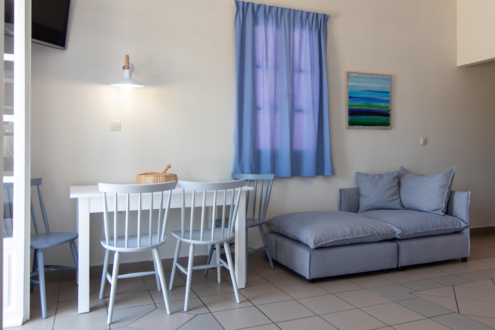 Fiscardo Studios 26/50