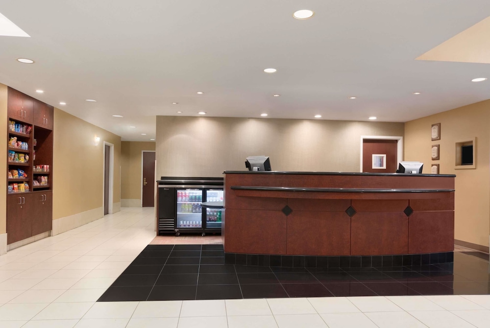 Hawthorn Suites By Wyndham College Station 5/60