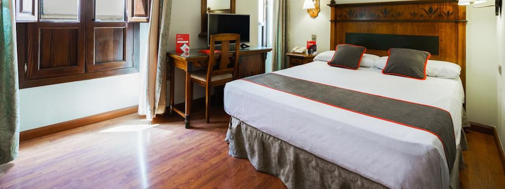 Plaza Nueva Hotel 25/67