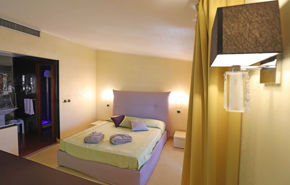 Grand Hotel Paradiso 14/43