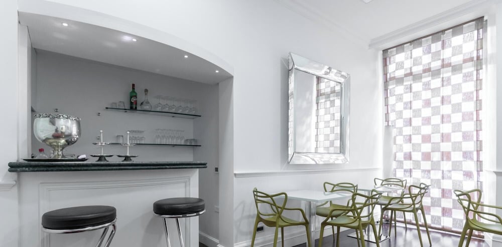 HOTIDAY Room Collection - Roma Porta Pia 5/50