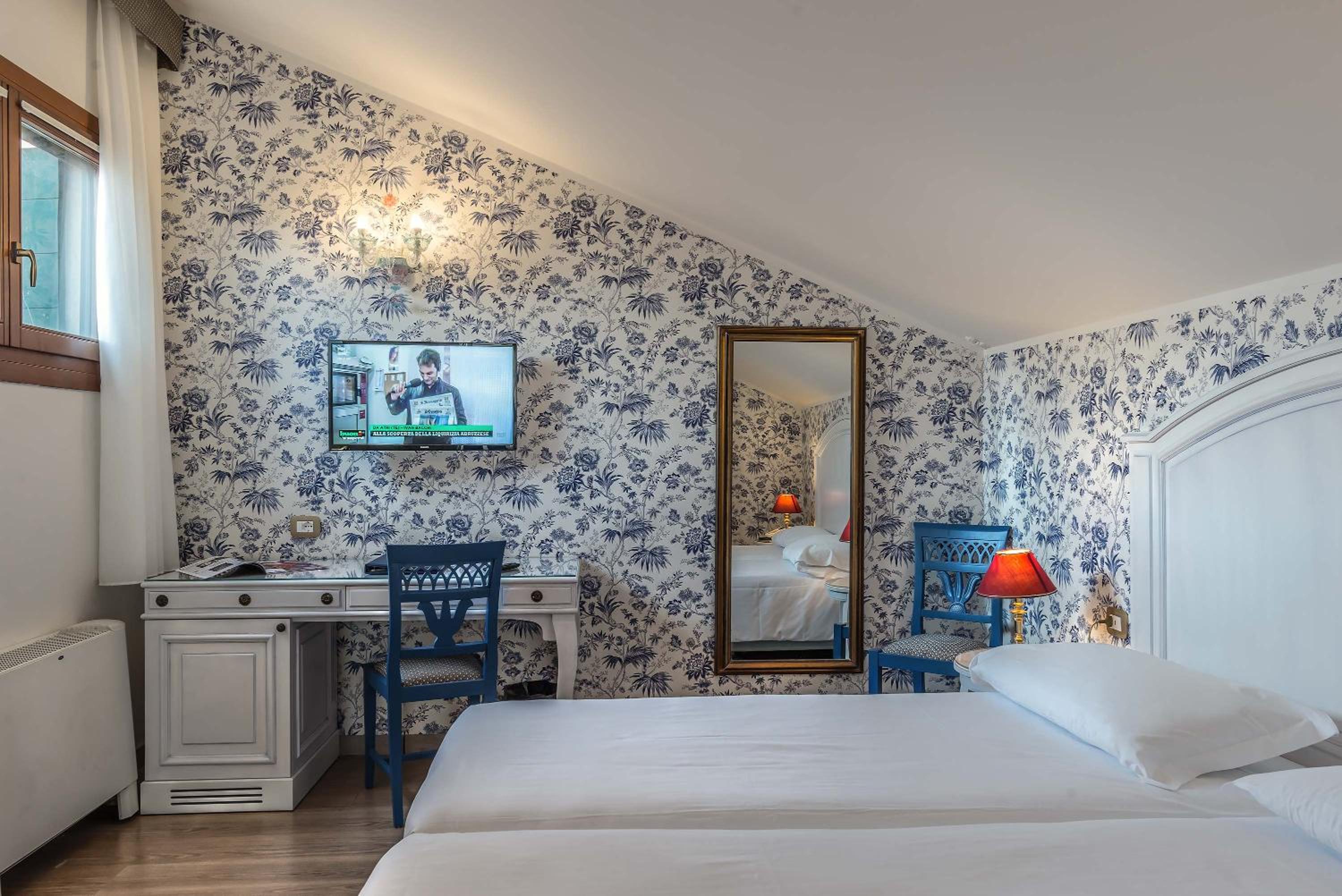 rooms