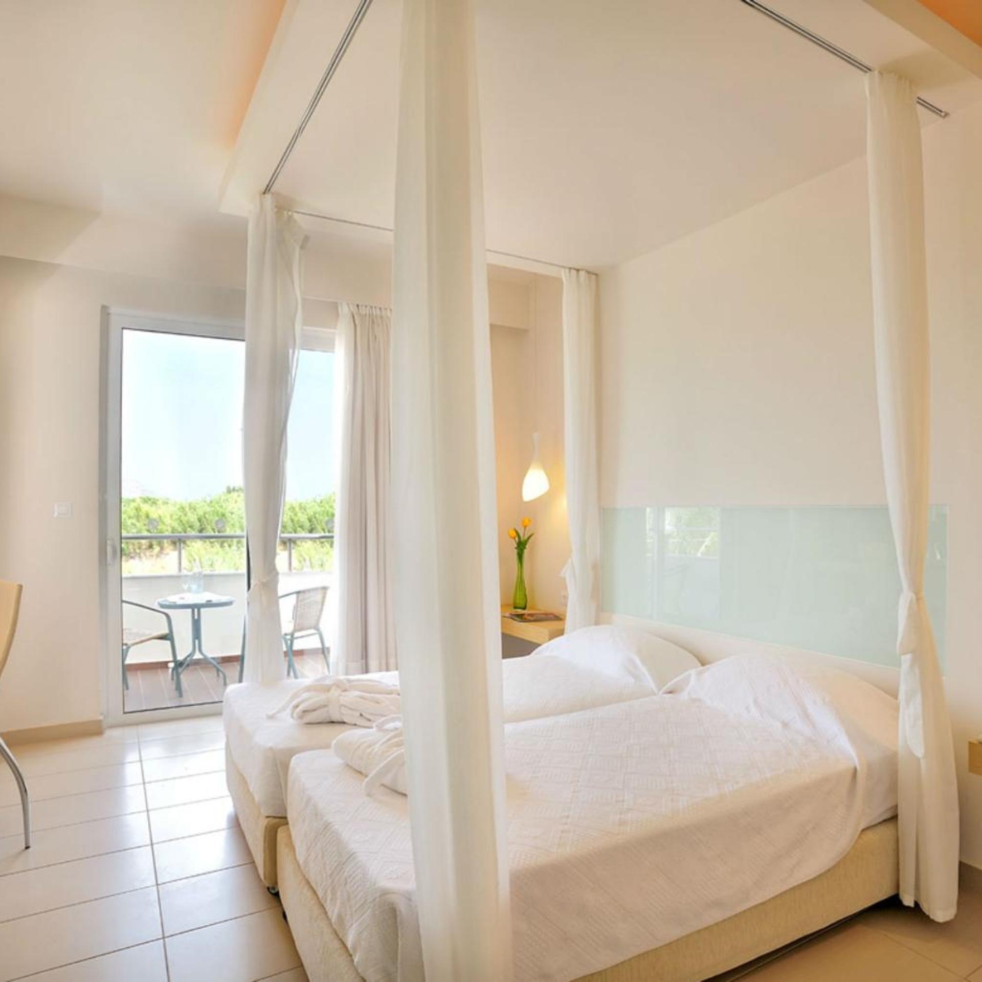 Family Suite, Lateral Side Sea View