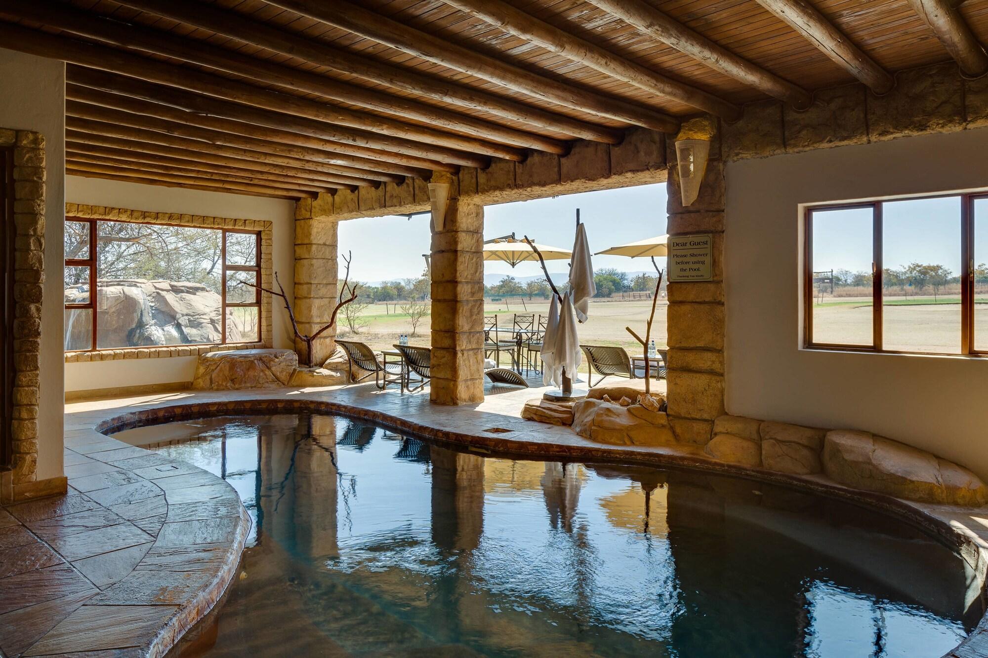 PROTEA ZEBULA LODGE 13/50