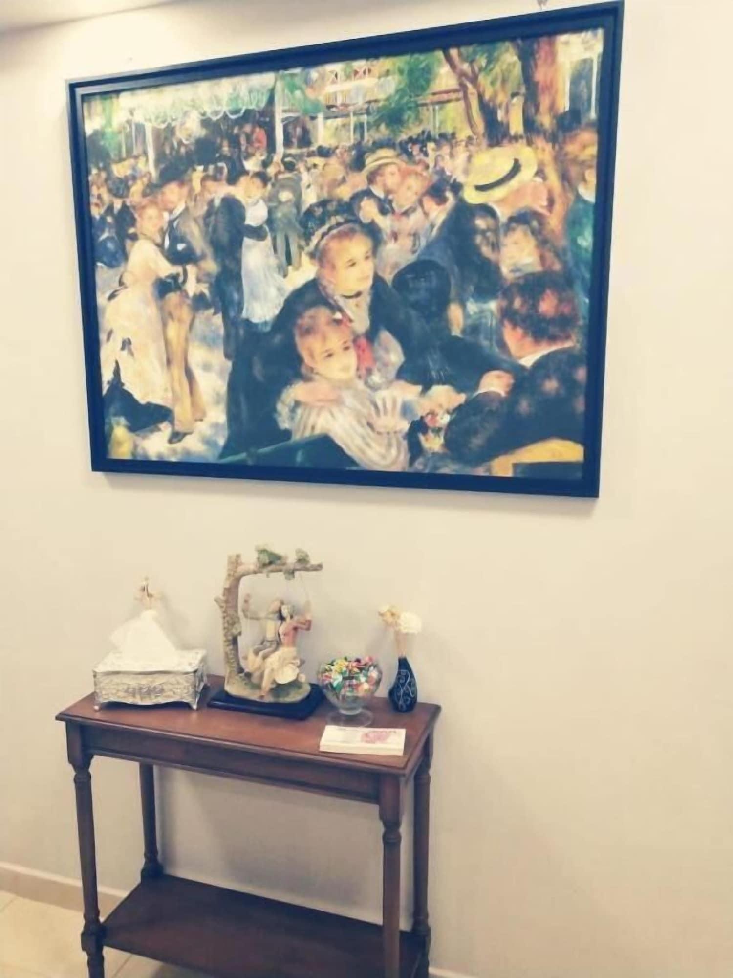 Seven Miracles Inn 1/40