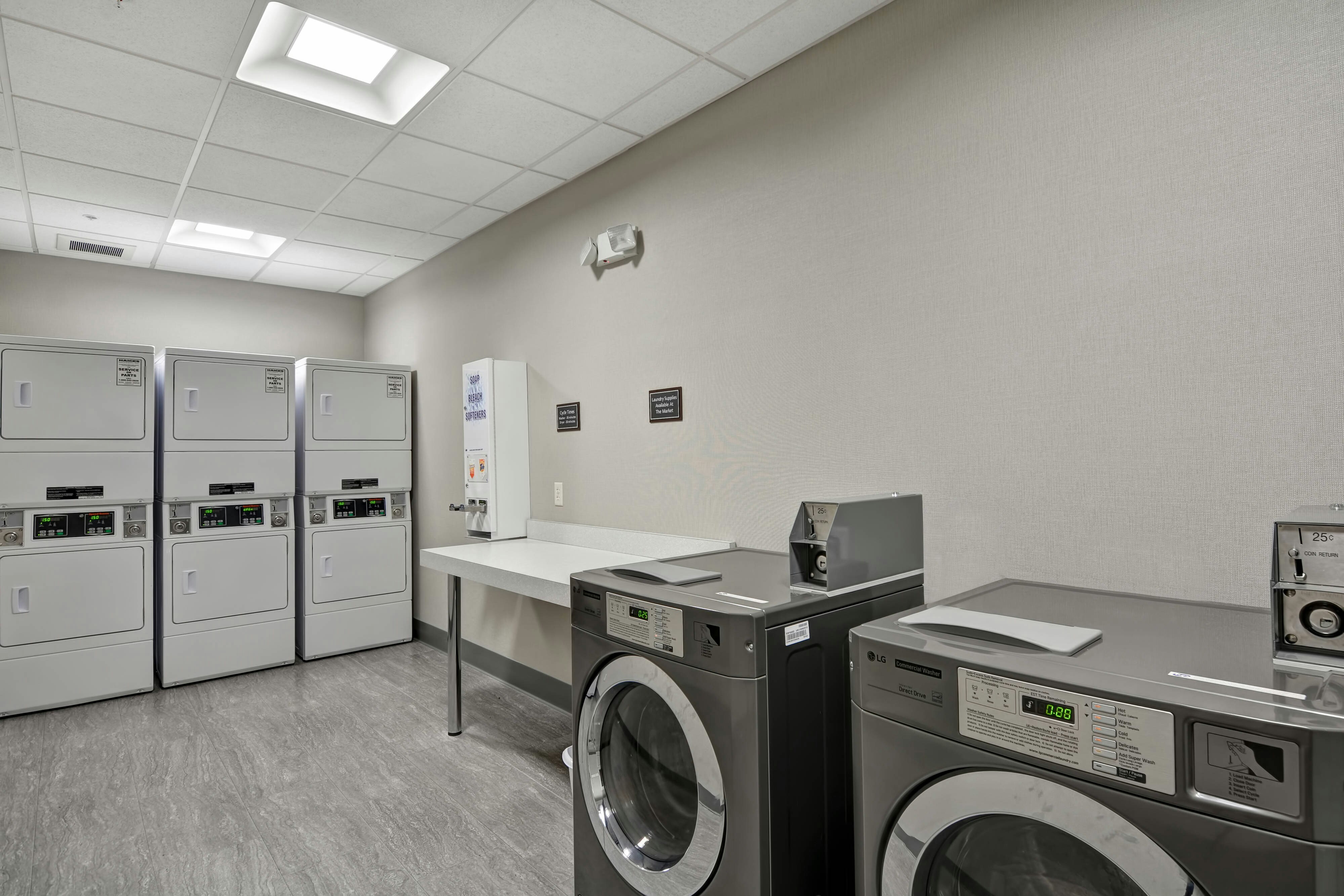 Residence Inn Milwaukee North Glendale 9/16