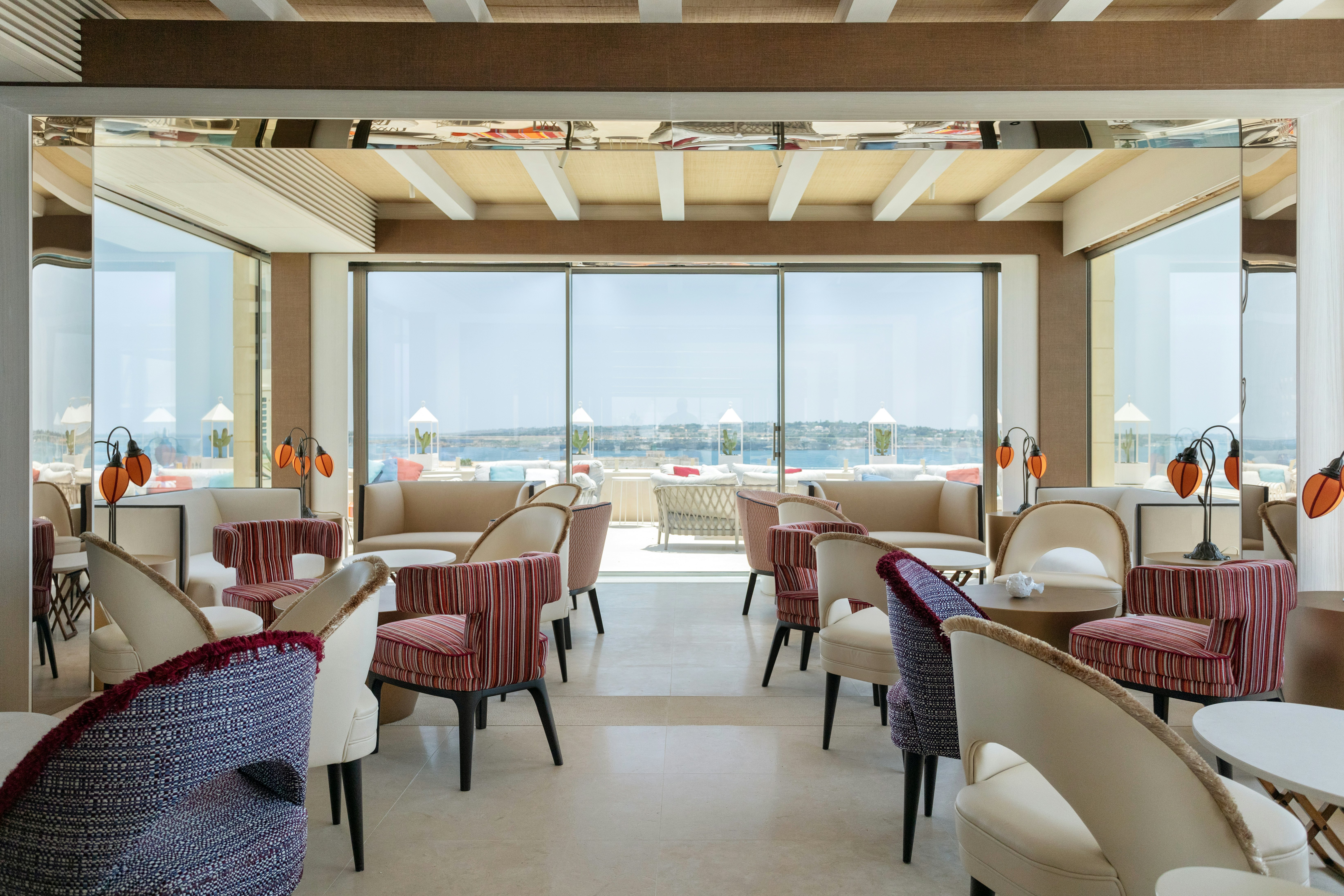 Grand Hotel Des Etrangers 43/50