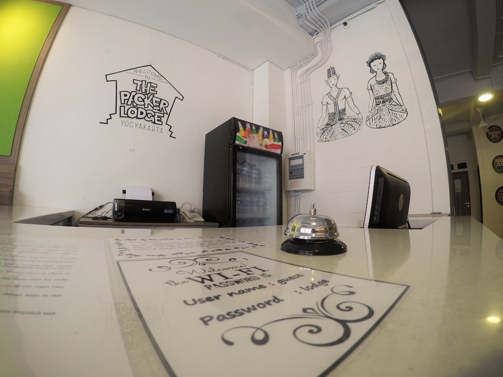 The Packer Lodge Yogyakarta Hostel 7/50