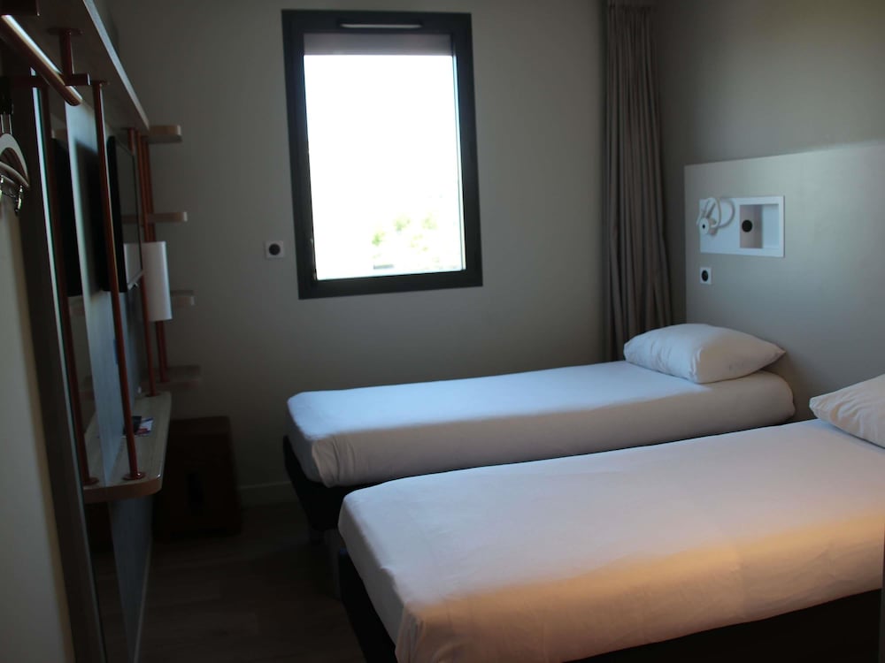 ibis budget Rennes Route de Lorient 33/68