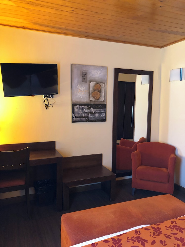 Solineu Hotel 28/48