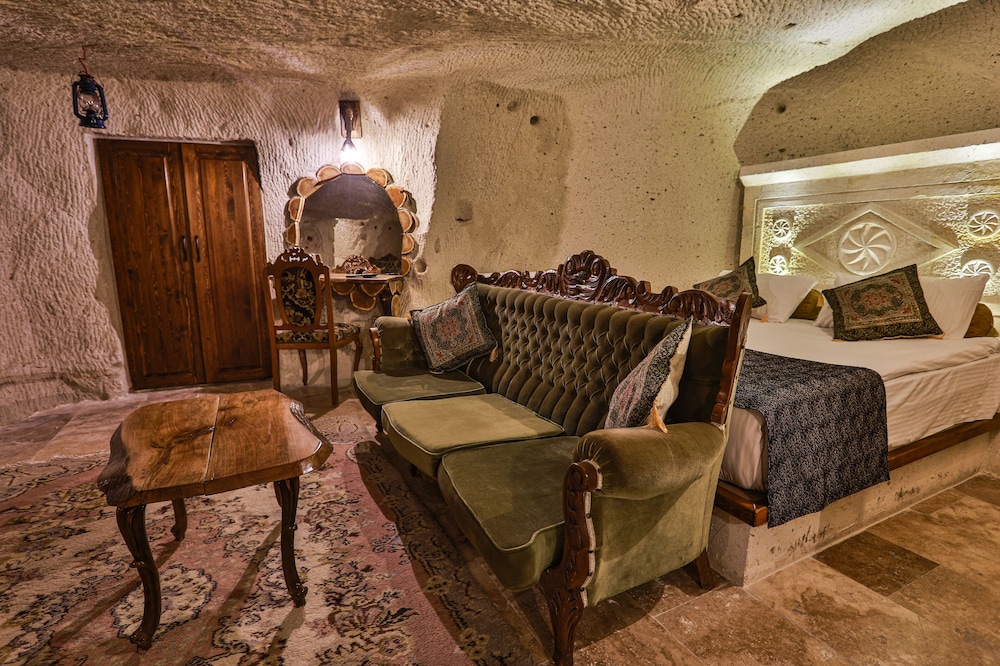 Nar Cave House & Swimming Pool 58/84