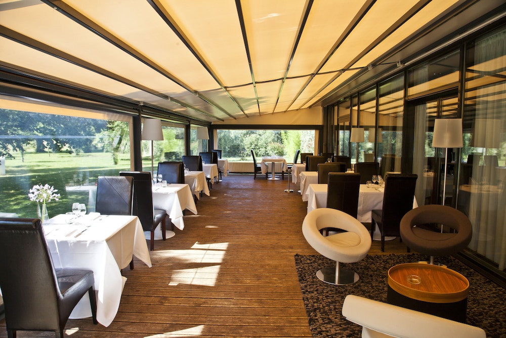 Hotel et Spa du Ch?teau **** 23/34